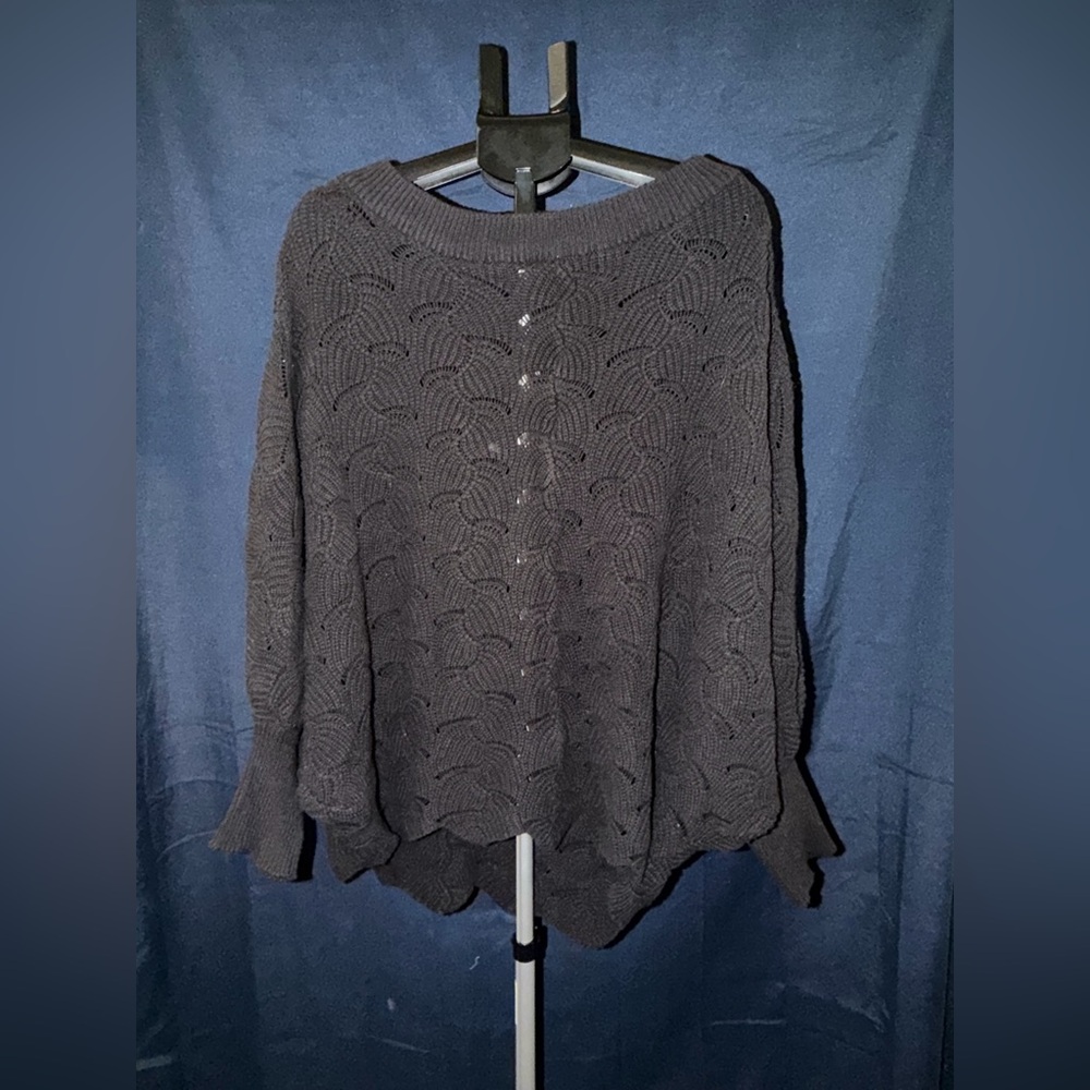 ChicSoul Charcoal Knit Sweater Scallop Pattern Size 1X